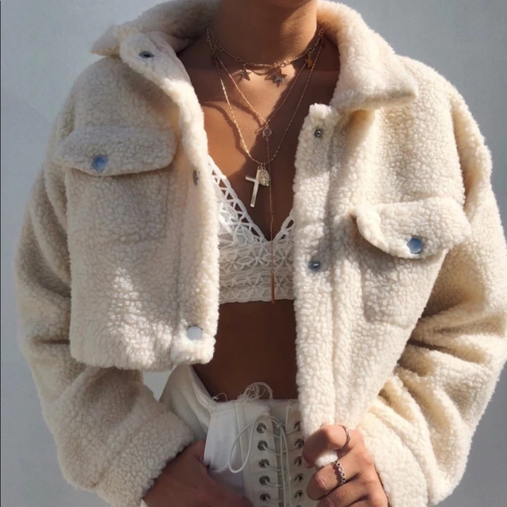 Cropped Teddy - Picture 2 of 2